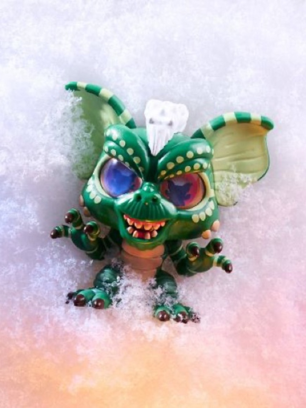 New Tiny Nightmares Terrif-Eyes Collectible Figure (Series 2) - Picture 6 of 11